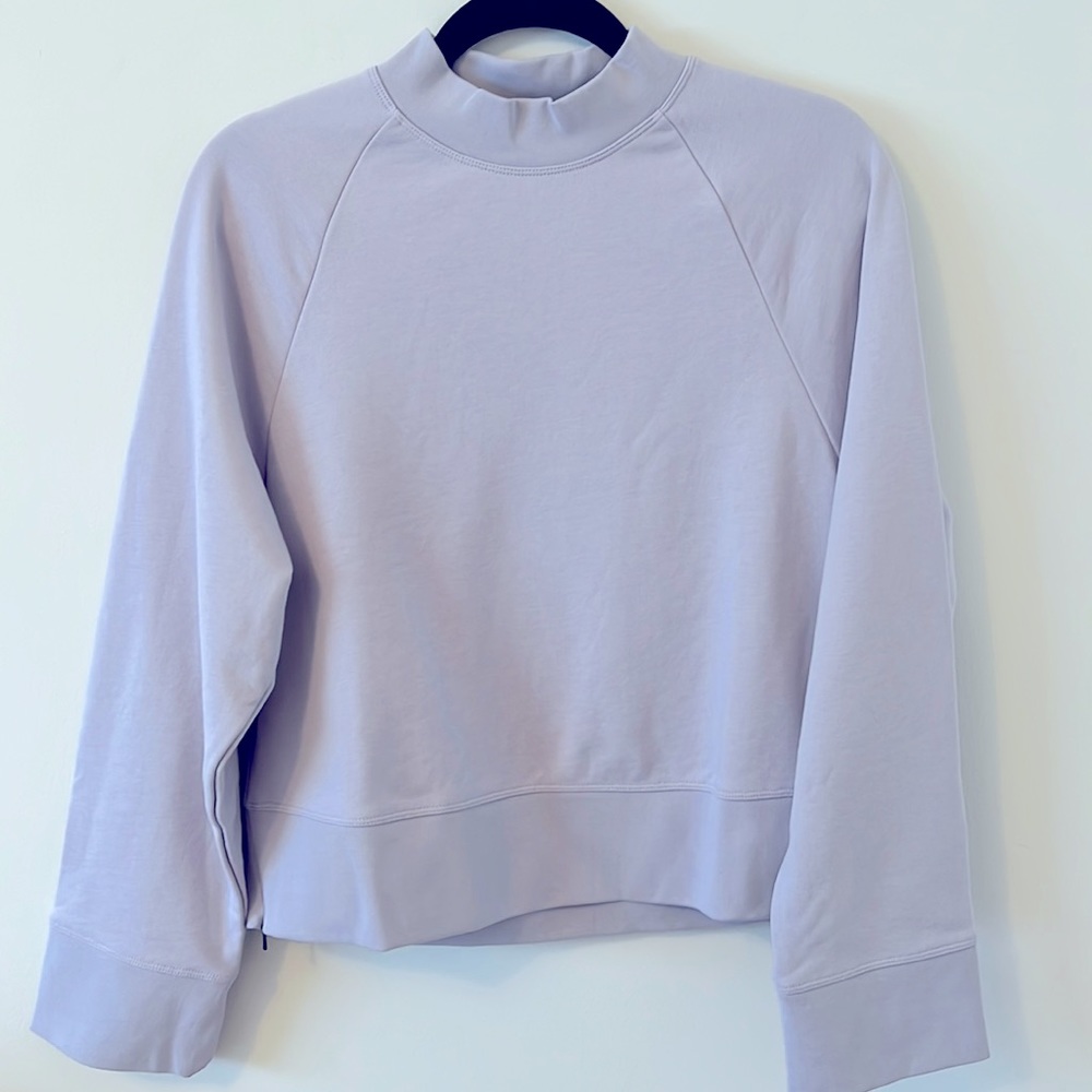 *NWT* On-Running Organic Cotton Mock Neck Sweatshirt - Picture 2 of 8